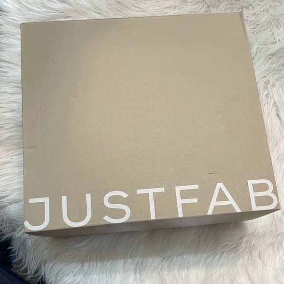 Just Fab~ Fiona Slouched Heeled Boot Luggage casual classic comfy 8.5 NIB - Picture 7 of 8